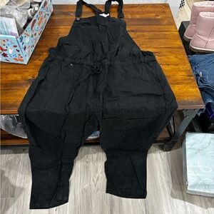 Time and Tru Black Relaxed-Fit Women’s Overalls